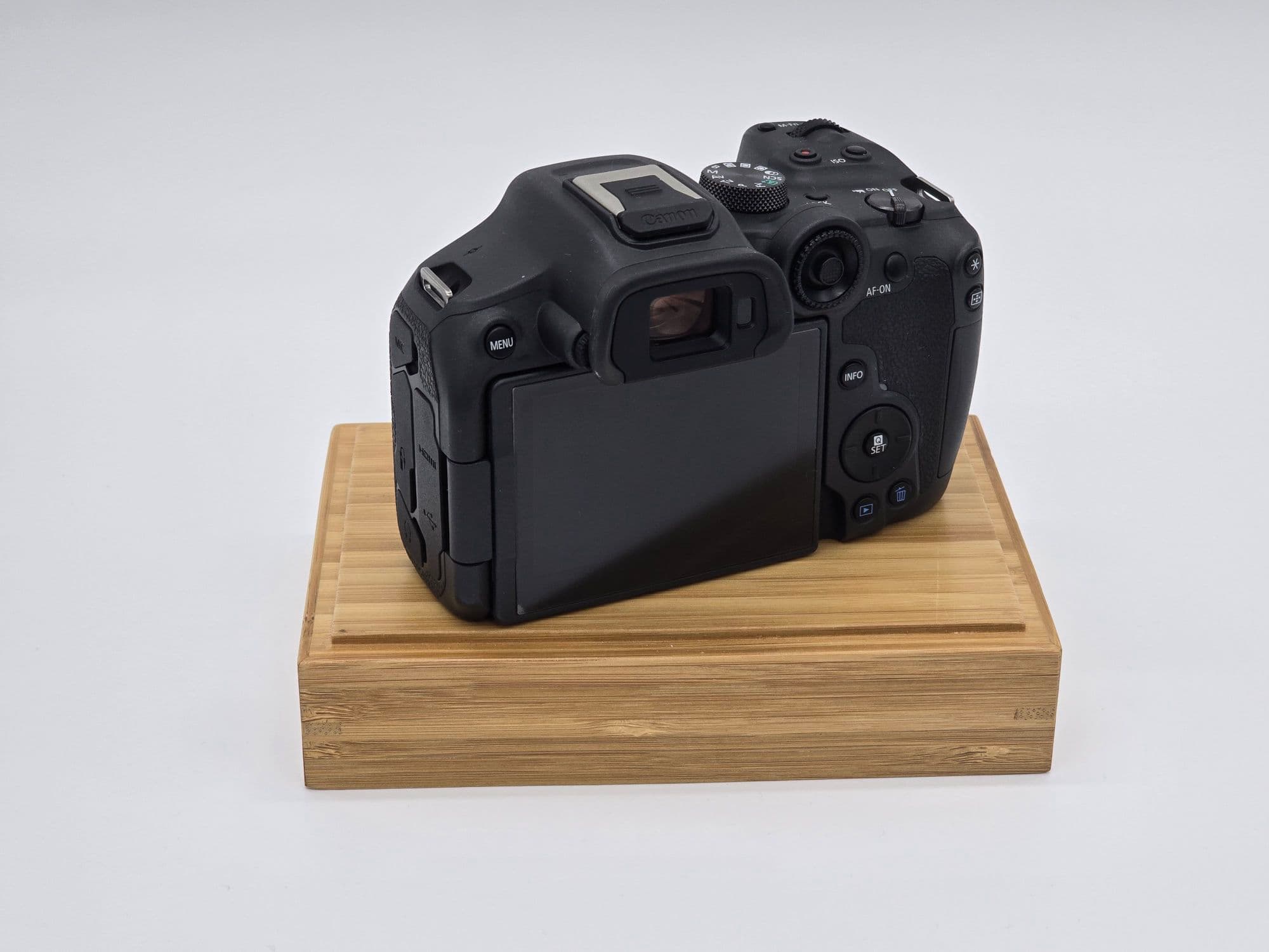 Canon EOS R7 fotka 4