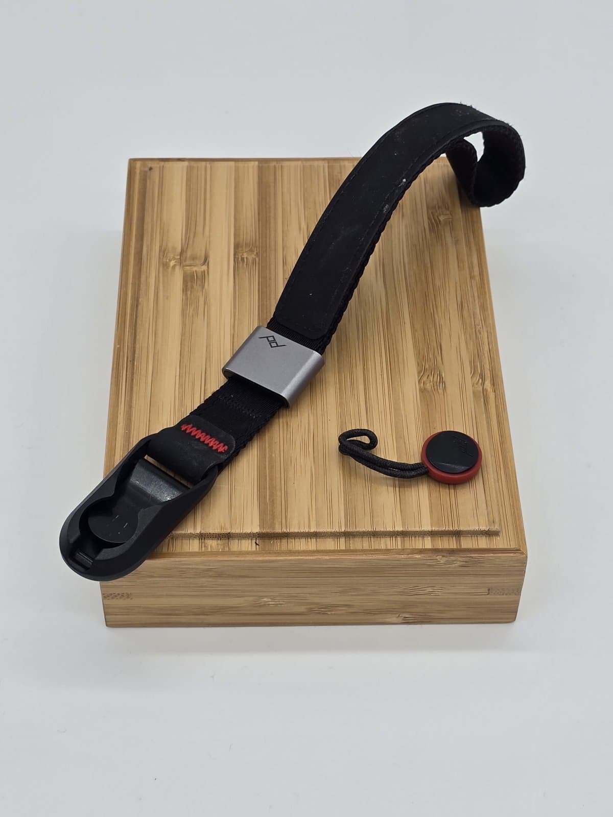 Peak Design Cuff poutko na zápěstí černé