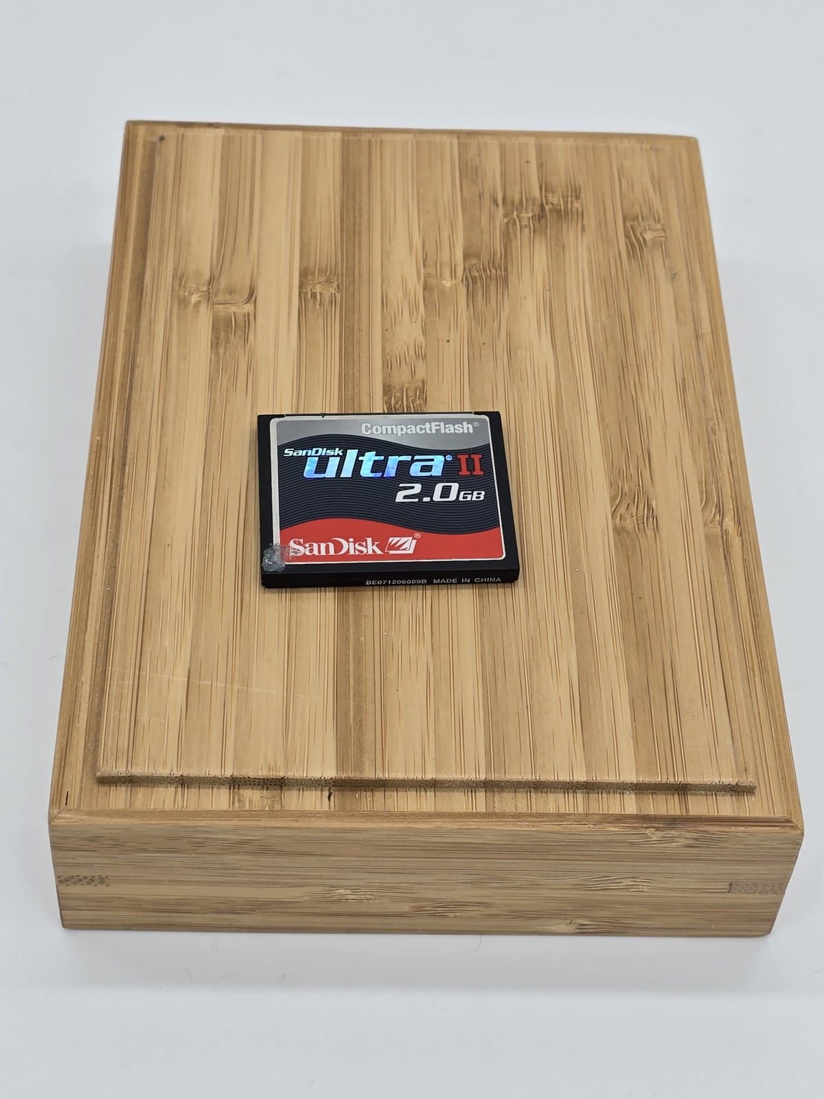 SanDisk Ultra II CompactFlash 2 GB