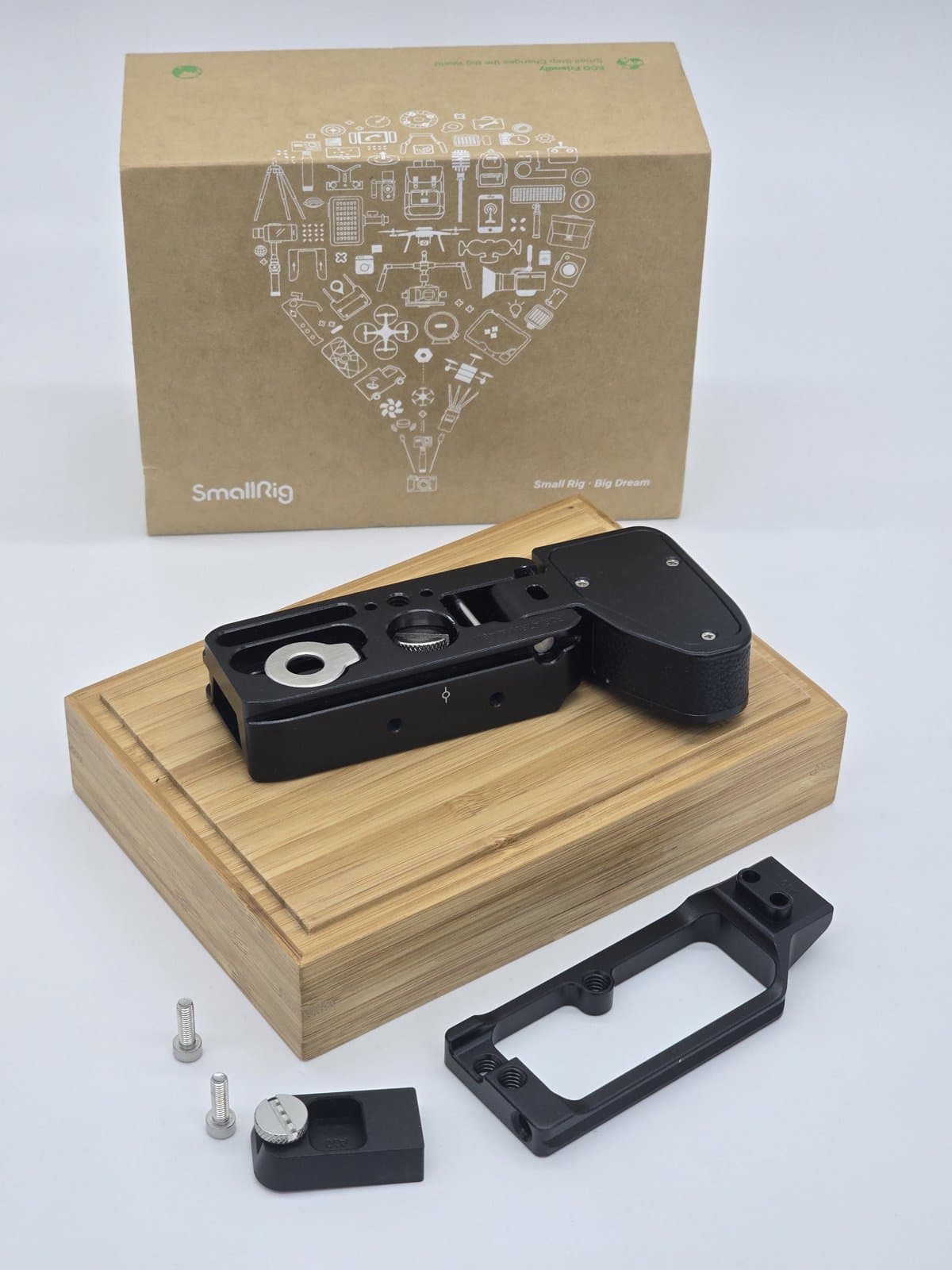 SmallRig skládací L-držák pro Sony A7R IV / A9 II fotka 2