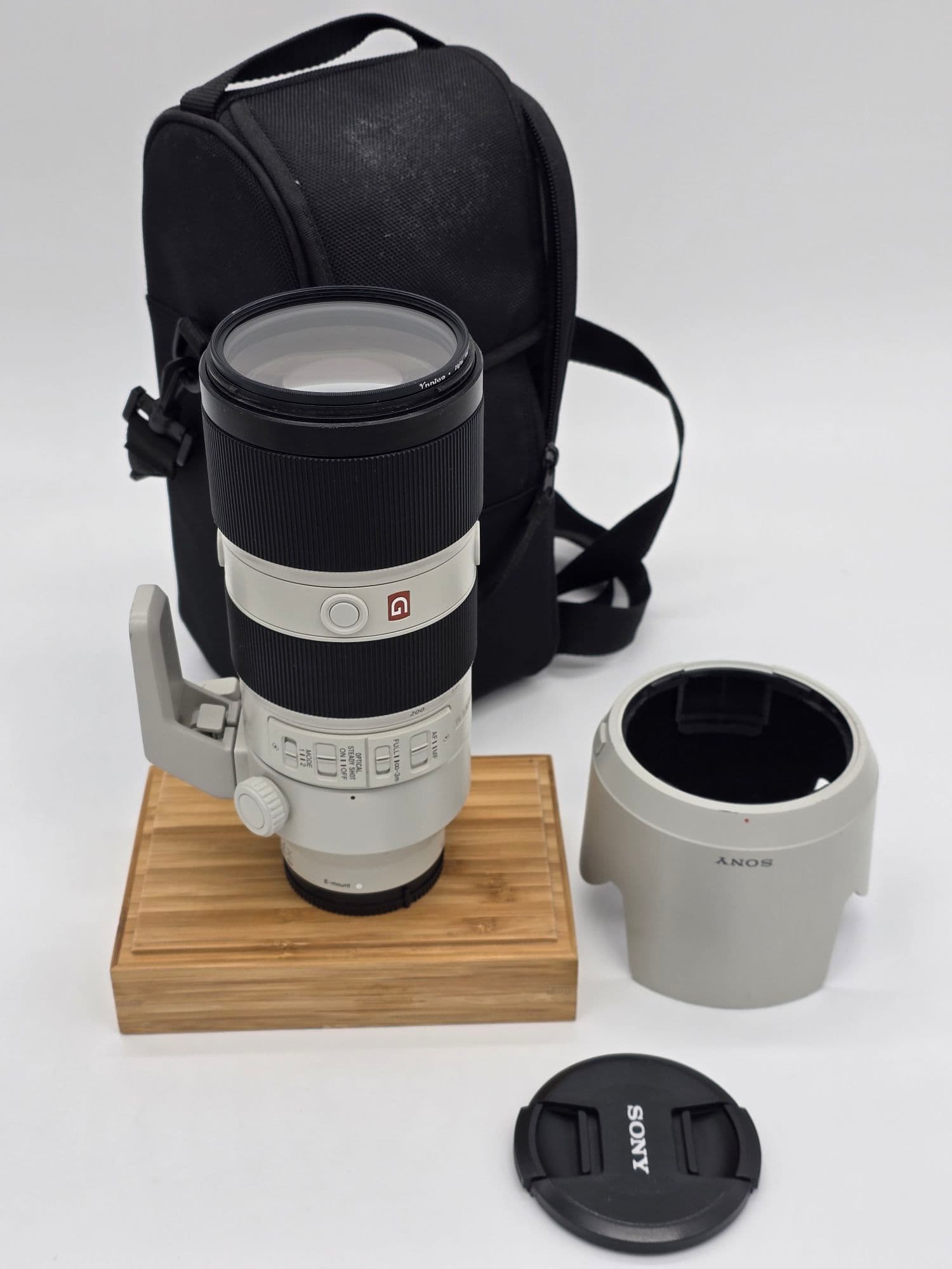 Sony FE 70-200mm f/2.8 GM